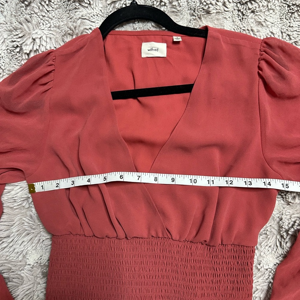 Aritzia Wilfred | S | Wistful Blouse in Coral - Picture 3 of 4